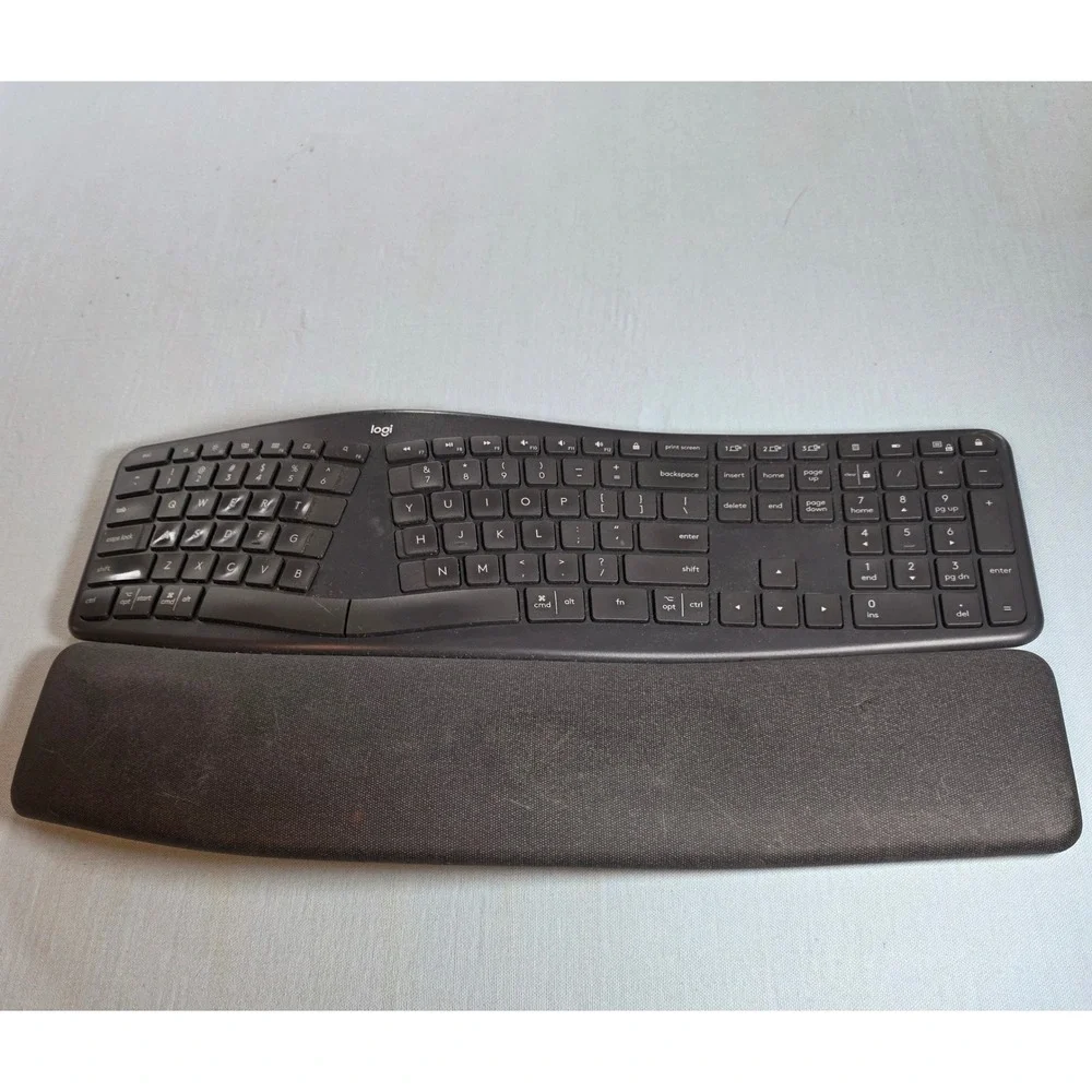 Logitech Ergo K860 Wireless Split Keyboard YR0072 Black Ergonomic Bluetooth USB